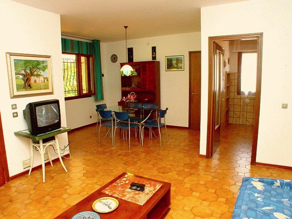 Lignano Riviera With Fireplace & Air Conditioning Lignano Sabbiadoro Exterior photo